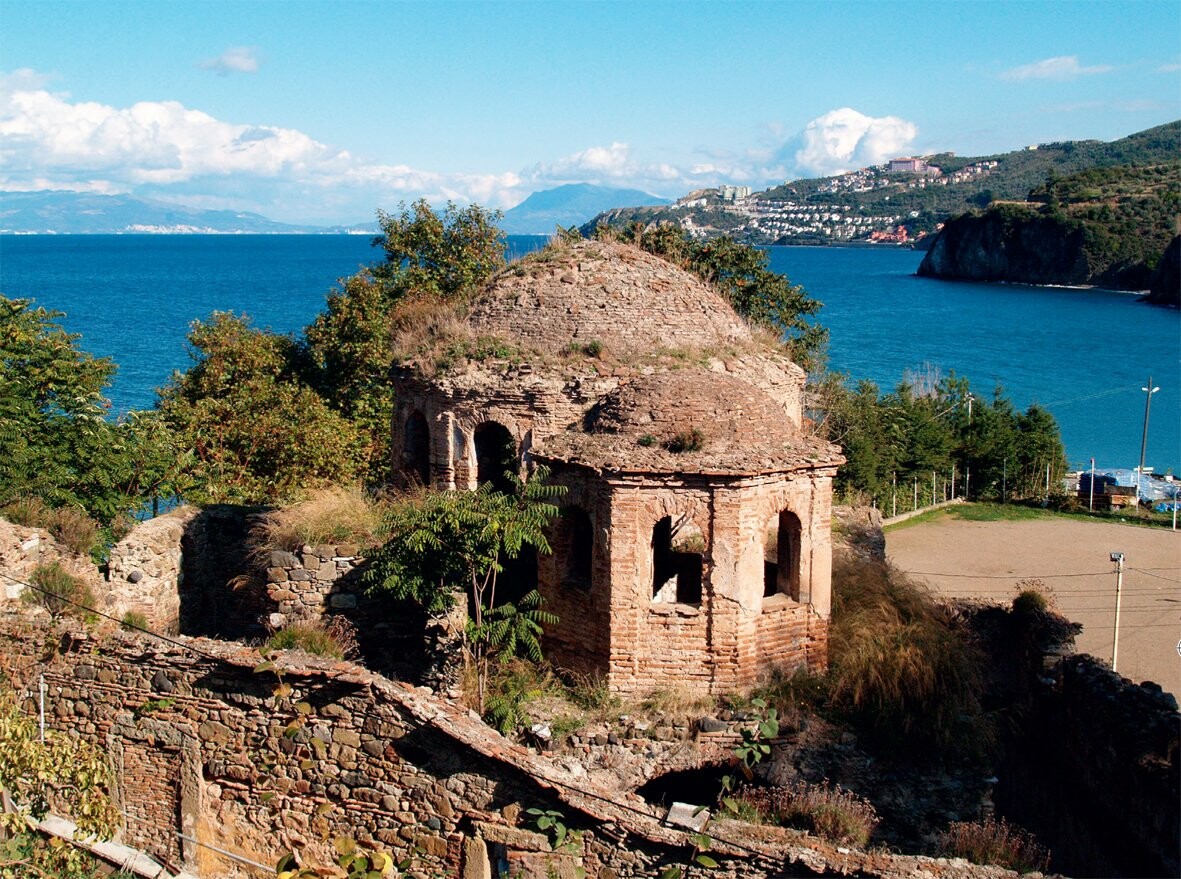 1.24. Συγή. Οι Ταξιάρχες και ο Μαρμαράς.